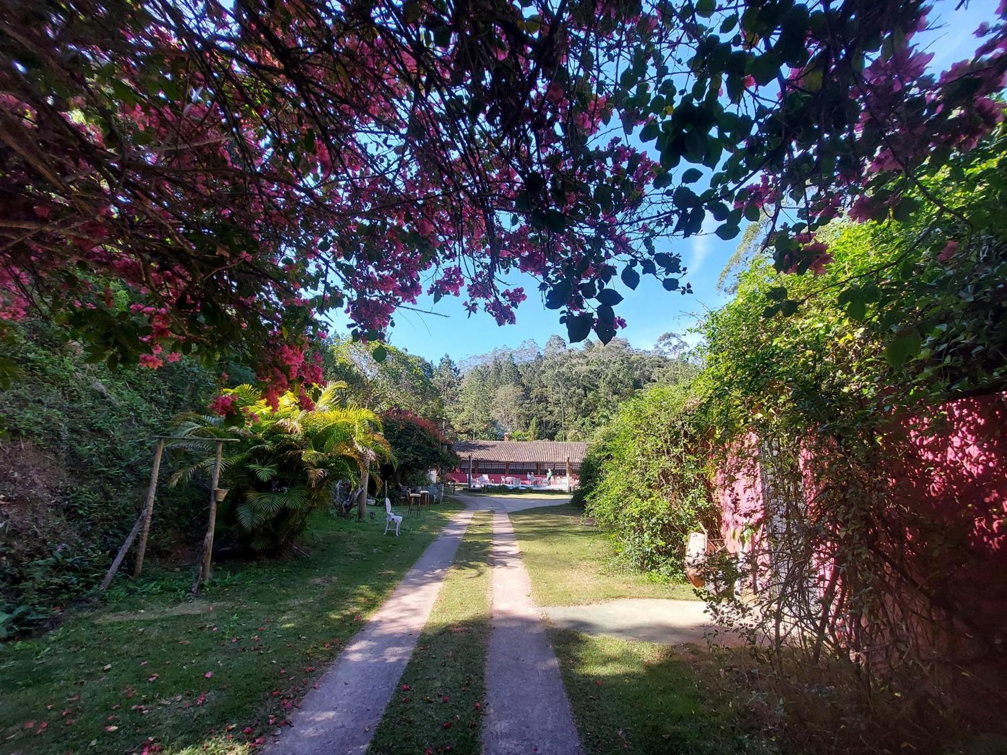 Inn Recanto Lisieux 2*